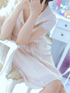 ノーリップの女の子の画像